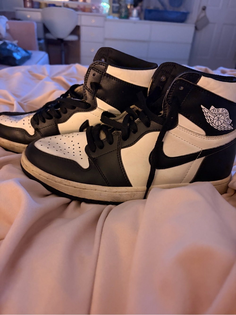 Nike High-Top Sneakers - Black & White